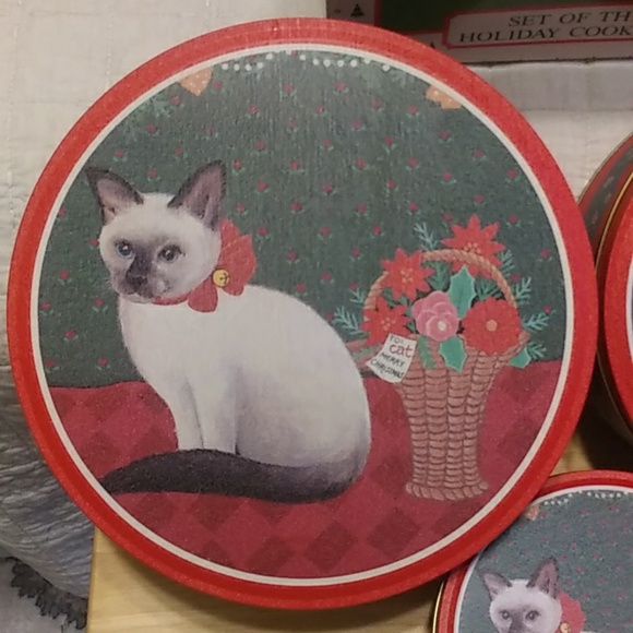 Set of three nesting Cat cookie tins, NIB - Picture 2 of 4
